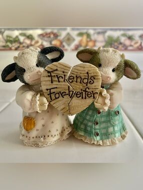Mary’s Moo Moos “Friends For-heifer